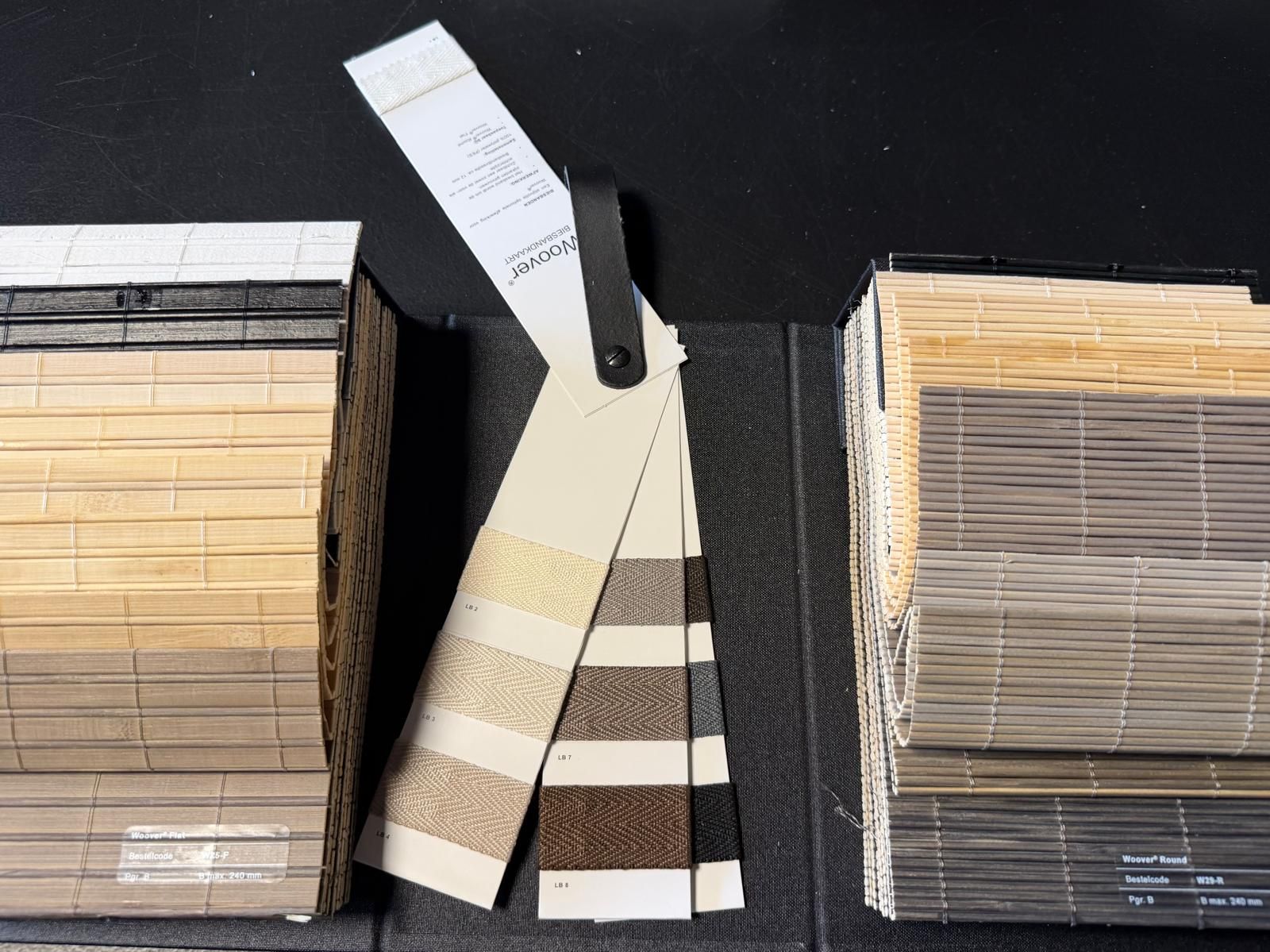 Stalenboeken van woodweaves en houten jaloezieën